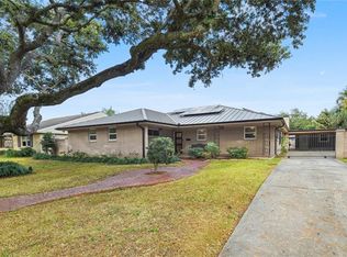 6229 Caldwell Dr, New Orleans, LA 70122