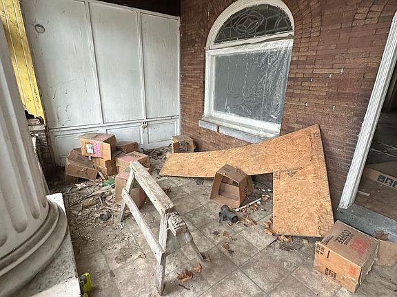 3rd image of 1510 Wildwood Ave