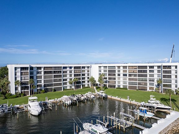 2nd image of 1748 Jupiter Cove Drive #618a