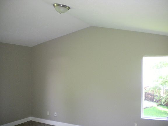 4th image of 8356 S Wheatridge Ct