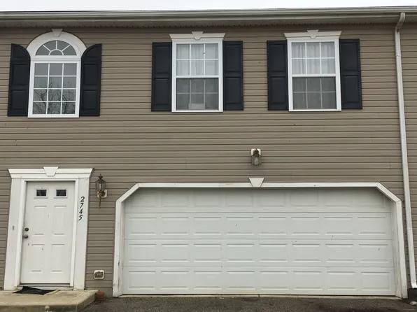 2745 Squadron Dr, Columbus, OH 43207