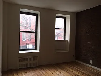 Rented by ELK Investors