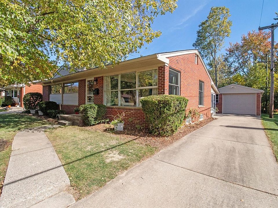 1st image of 1457 Catalina Dr
