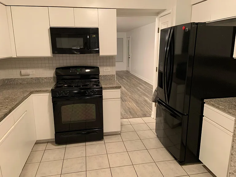 2213 Camden Ln — Photo 22