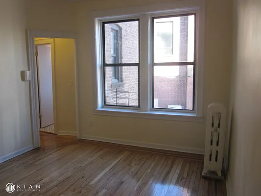 Rented by Kian Realty | media 10