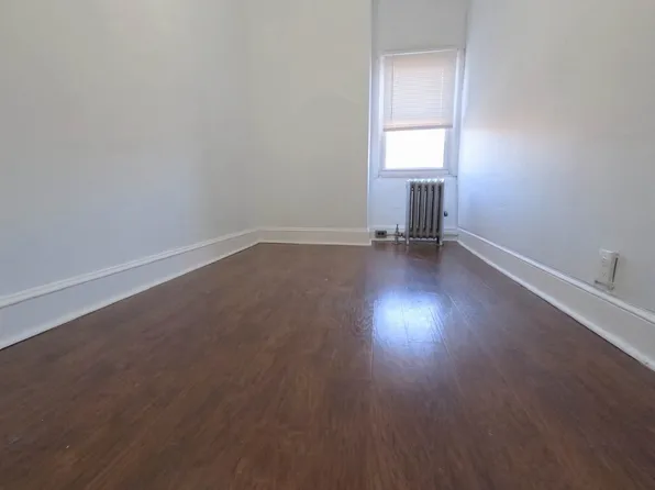 20-45 31st Street image 29 of 40