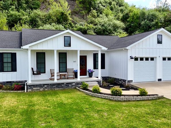 547 Stonehenge Dr, Pikeville, KY 41501
