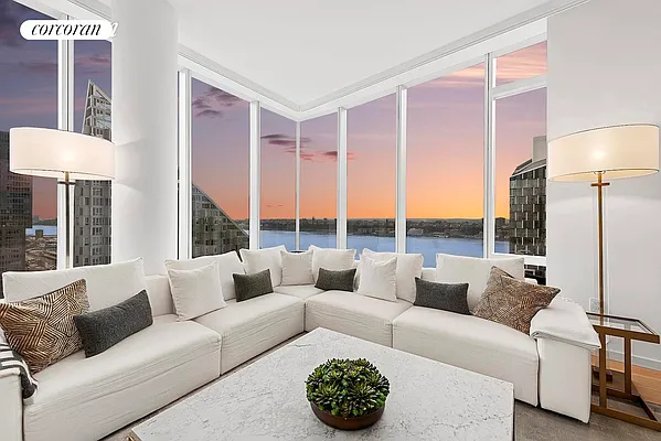 Rented by Corcoran | media 18