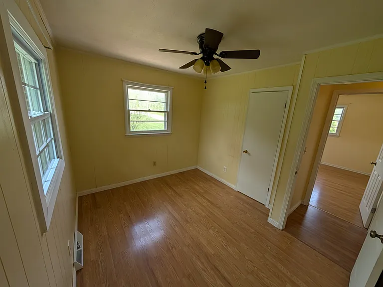 505 N Stanwood Ln — Photo 3