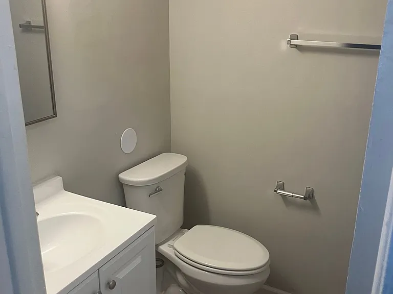 3600 Newport Ave — Photo 9