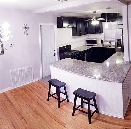 3rd image of 615 Byrnes Dr