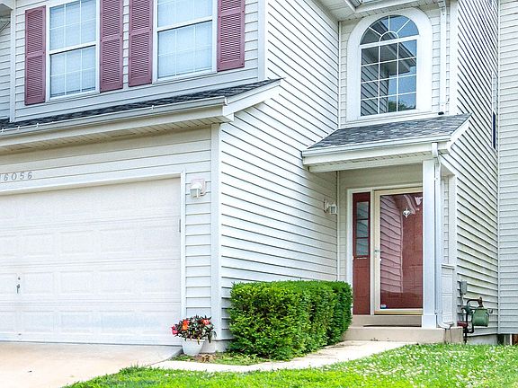 3rd image of 16056 Sandalwood Creek Dr