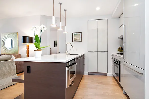 Rented by Compass | media 19