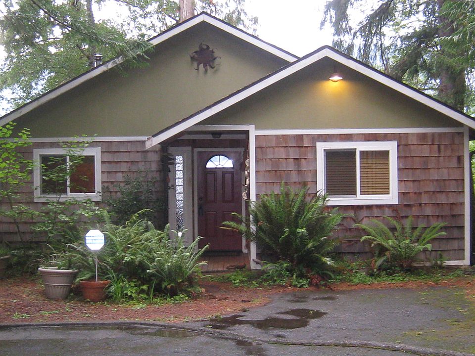 Rebuilt recreation cabin