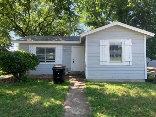 118 W Sears St, Denison, TX 75021
