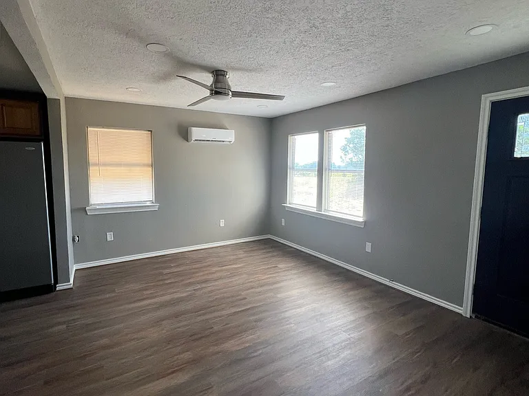 24001 Frontier Ln — Photo 11