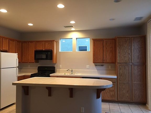 2nd image of 3217 Marrissey Ln