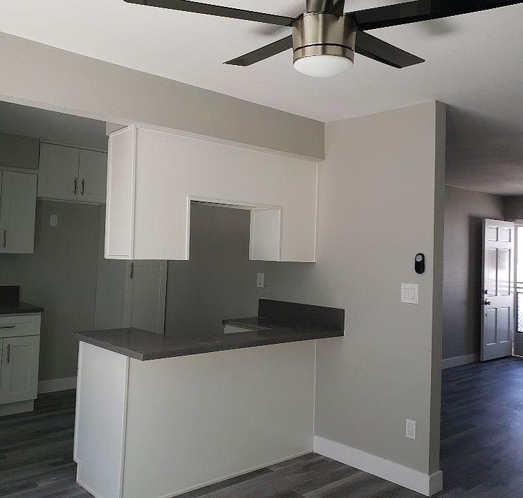 1st image of 1762 Kenwood Pl APT D