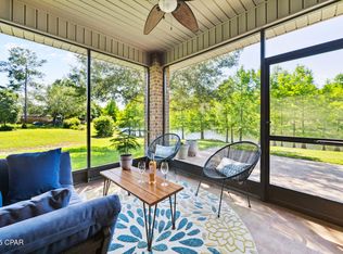 56 Camellia Ln, Freeport, FL 32439