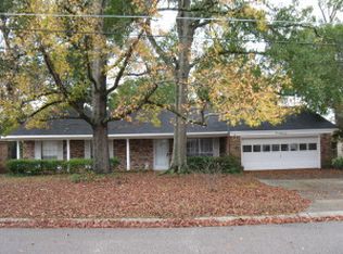 135 City Park Cir, Hattiesburg, MS 39401