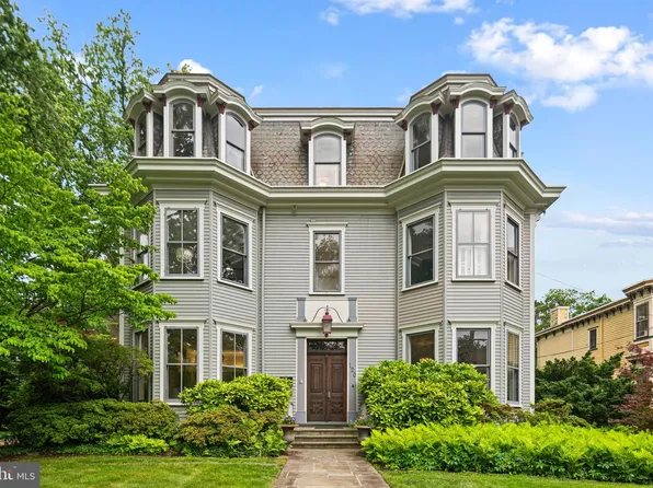 120 Kings Hwy W, Haddonfield, NJ 08033