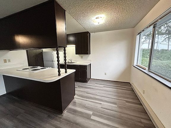 3rd image of 465 SE Regatta Dr APT A102