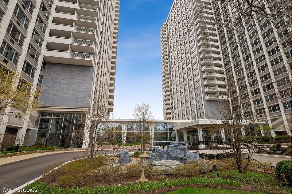 1st image of 4250 N Marine Dr APT 2625