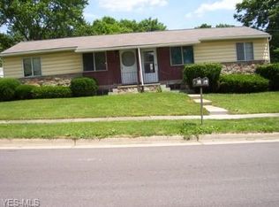 1617 Mohawk Dr, Akron, OH 44306