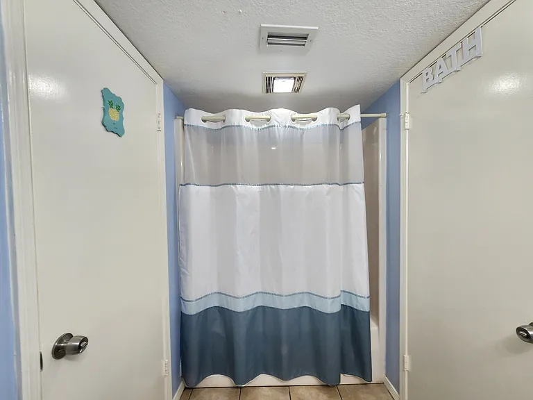 132 E Gardenia St #1 — Photo 7