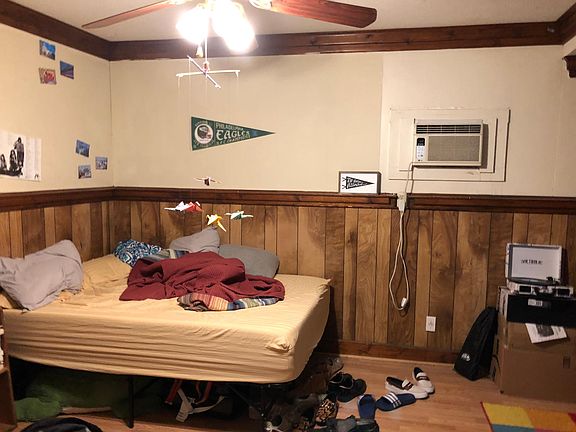 5th image of 1214 Hillary St