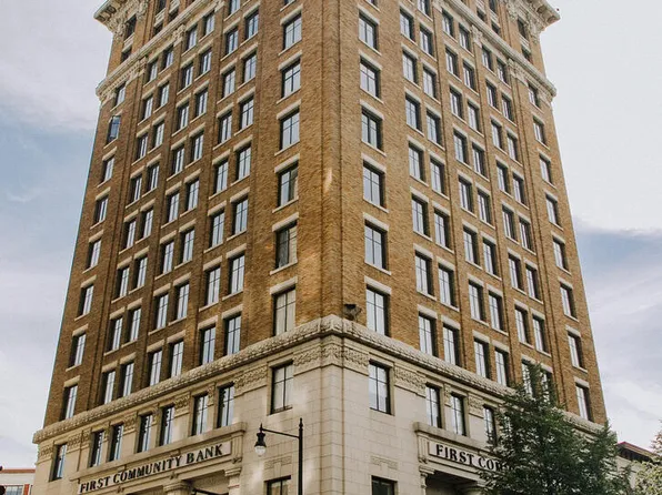 60 Monroe Center St NW #7D, Grand Rapids, MI 49503