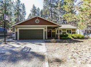 60261 Pawnee Ln, Bend, OR 97702
