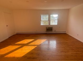 49 Burgher Ave APT 2, Staten Island, NY 10304