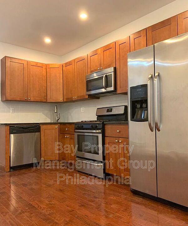 1st image of 5137 Hazel Ave Floor 1