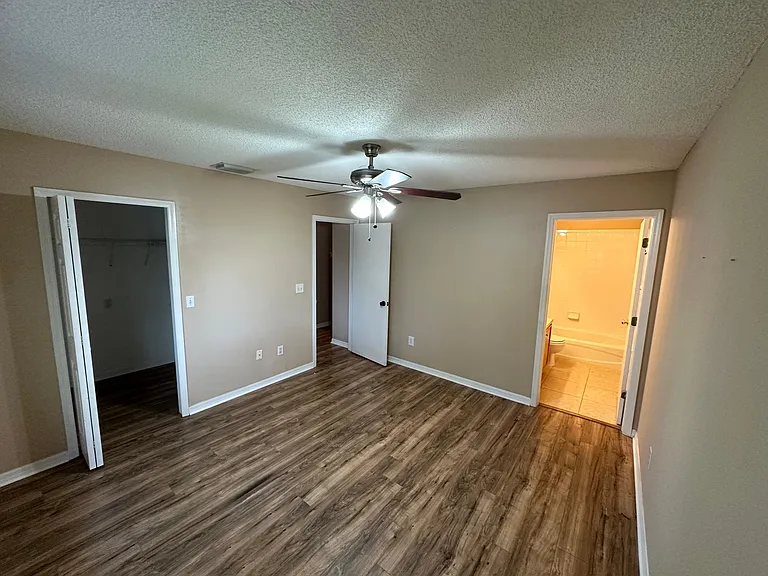 7434 E Bank Dr — Photo 13