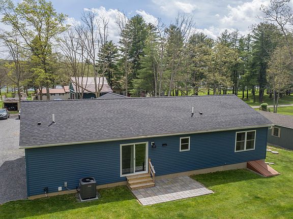 5th image of 378 Maybury Ln