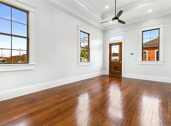 5th image of 1440 Marigny St