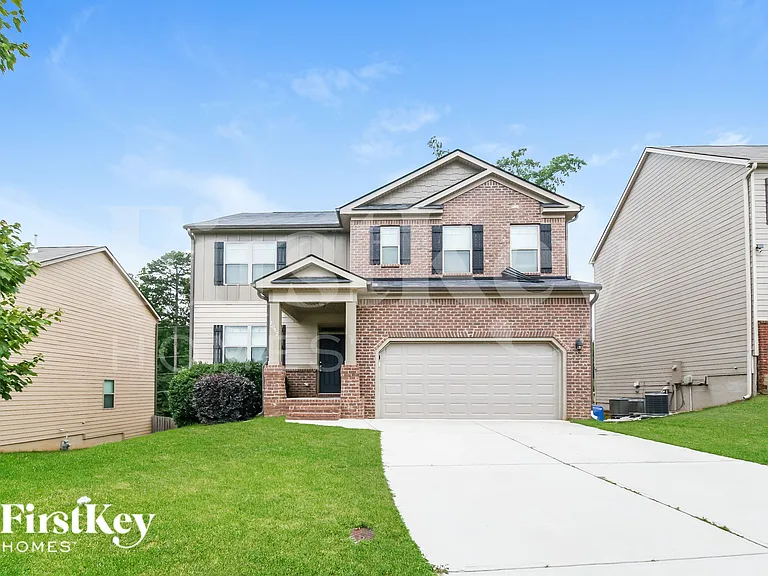 2057 Massey Ln — Photo 1
