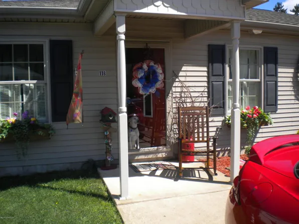 9 W Cherry St, Tresckow, PA 18254