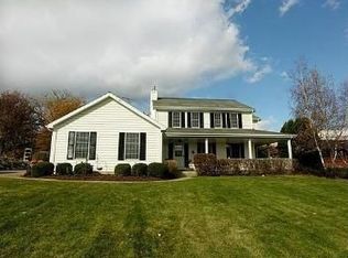 11816 Ballard Rd, Huntley, IL 60142