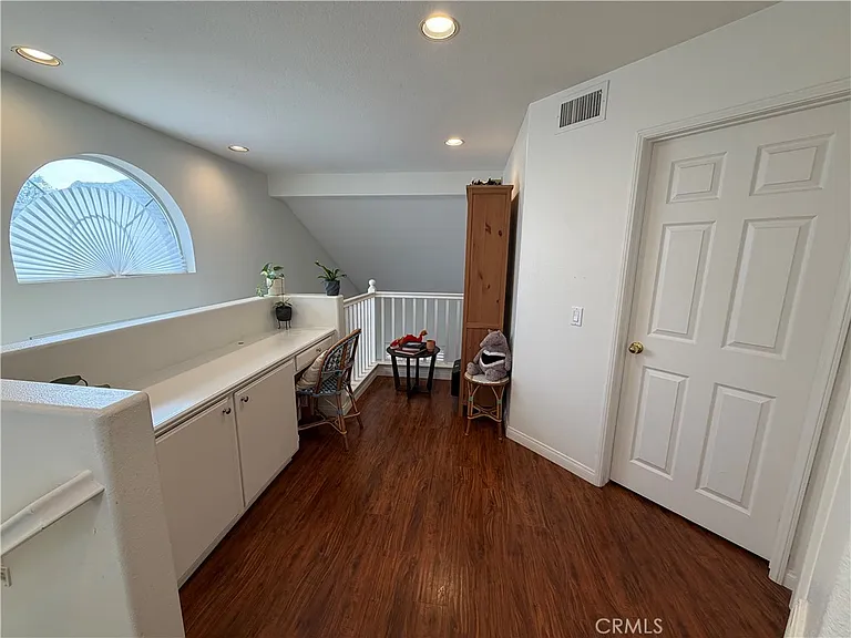 65 Danbury Ln — Photo 11