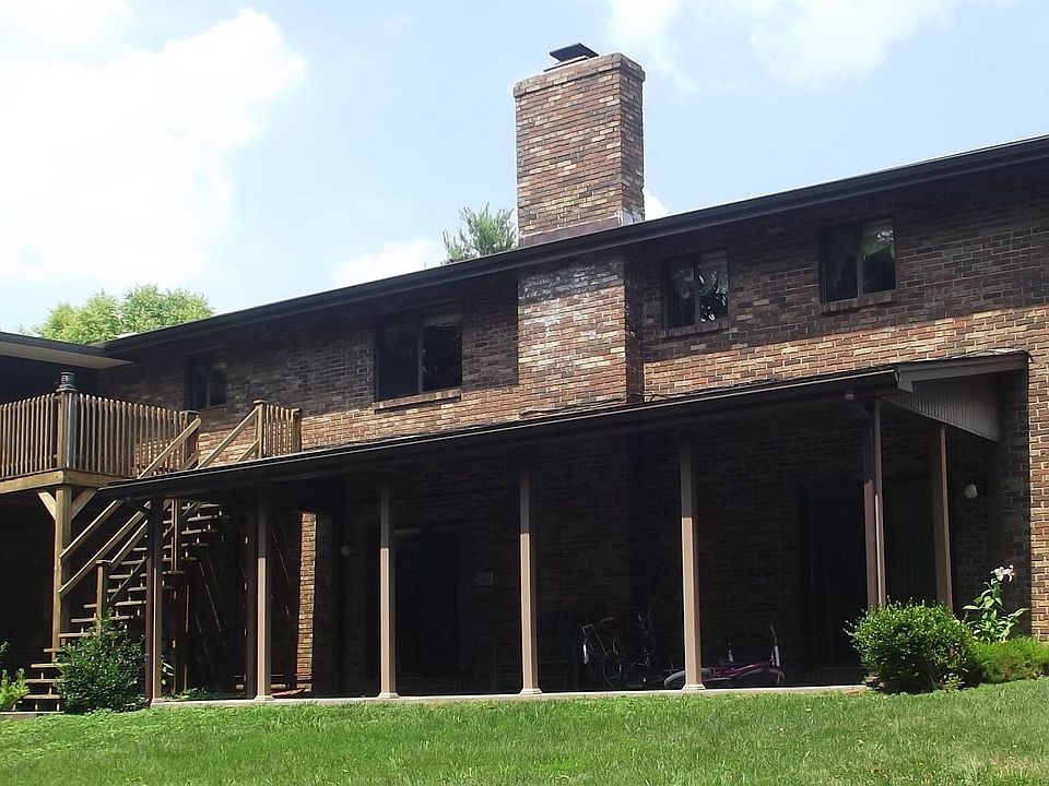 2nd image of 625 Brookmede Dr