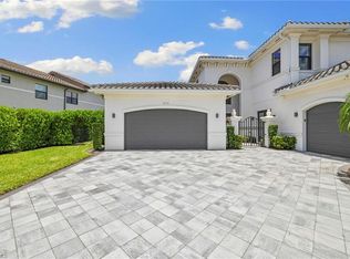4509 Azalea DR, NAPLES, FL 34119