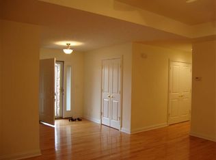 616 Memory Ln, Elizabethtown, KY 42701