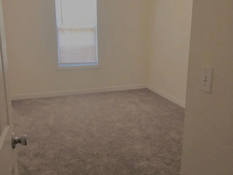 4215 Amherst Villa Ct — Photo 11