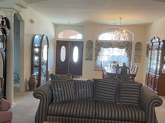 4th image of 4003 Kempsey Ct