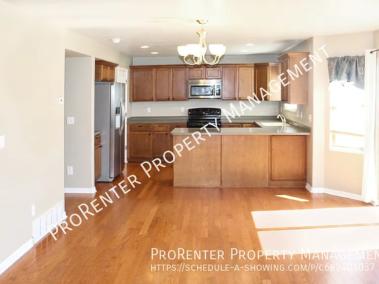 1062 S 1775 W — Photo 6