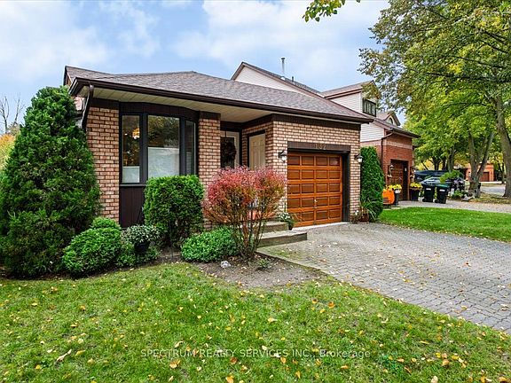 2nd image of 132 Riverview Rd