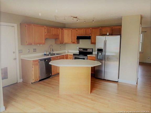 4th image of 5887 Ingersol Cir