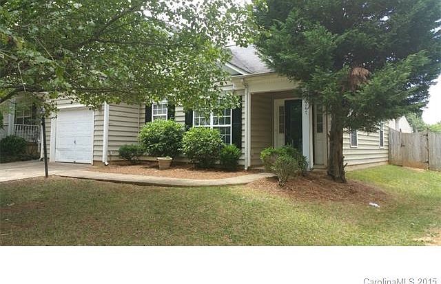 12147 Brownstone View Dr Front